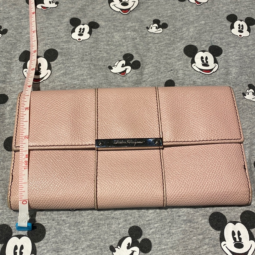 AUTHENTIC SALVATORE FERRAGAMO wallet